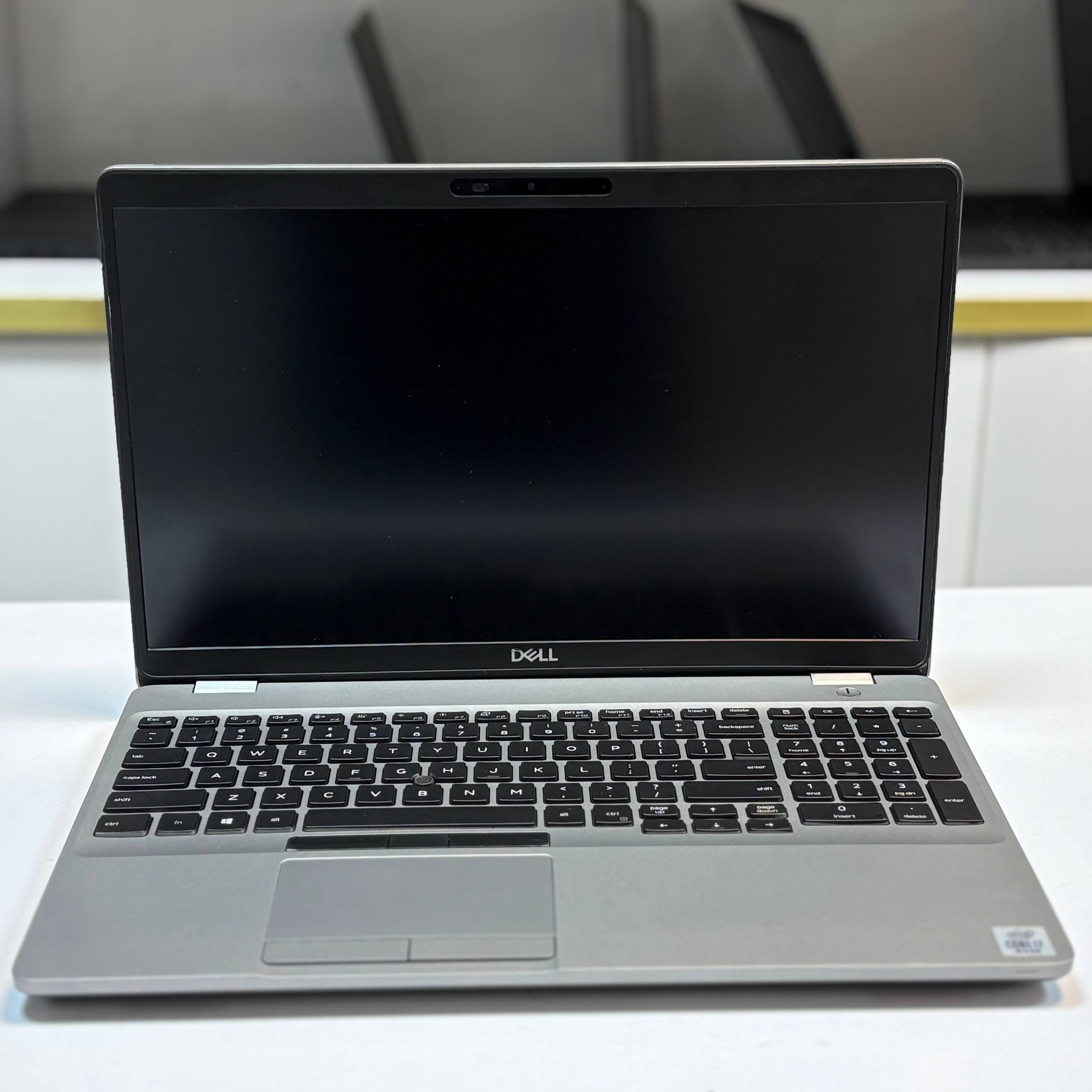 Dell Precision 3551 - 15.6 inch Laptop